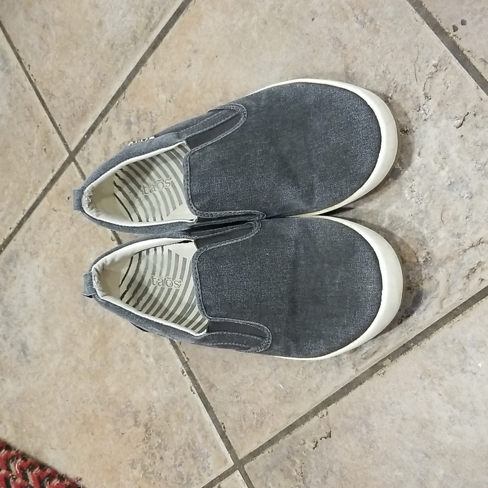 Taos sneakers